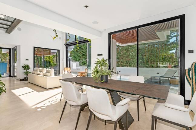 Luxurious and eco-friendly contemporary house in Casablanca, Marbella from 21,000€/week