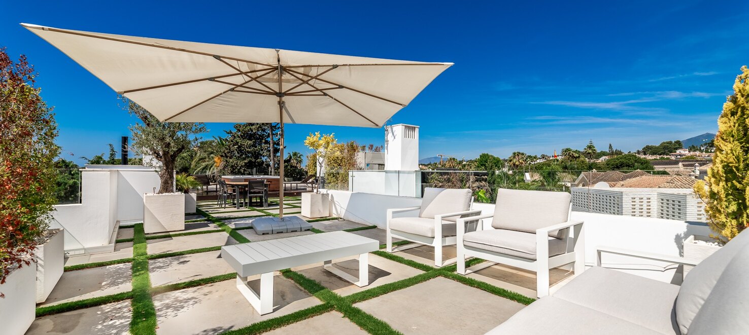 Maison contemporaine luxueuse et écologique à Casablanca, Marbella à partir de 21 000€/semaine