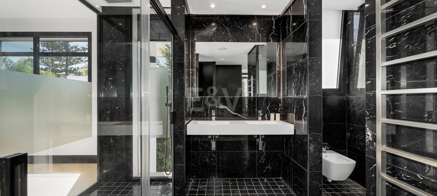 Maison contemporaine luxueuse et écologique à Casablanca, Marbella à partir de 21 000€/semaine