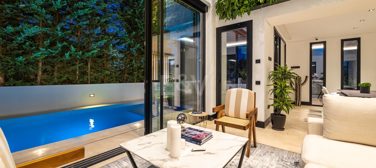 Maison contemporaine luxueuse et écologique à Casablanca, Marbella à partir de 21 000€/semaine
