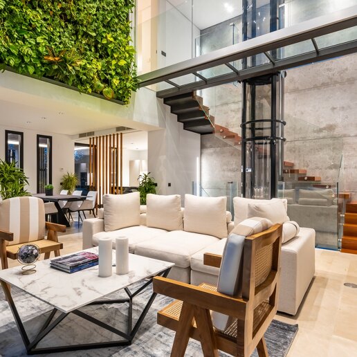 Maison contemporaine luxueuse et écologique à Casablanca, Marbella à partir de 21 000€/semaine