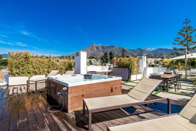 Luxurious and eco-friendly contemporary house in Casablanca, Marbella from 21,000€/week