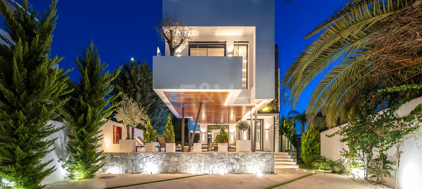 Maison contemporaine luxueuse et écologique à Casablanca, Marbella à partir de 21 000€/semaine