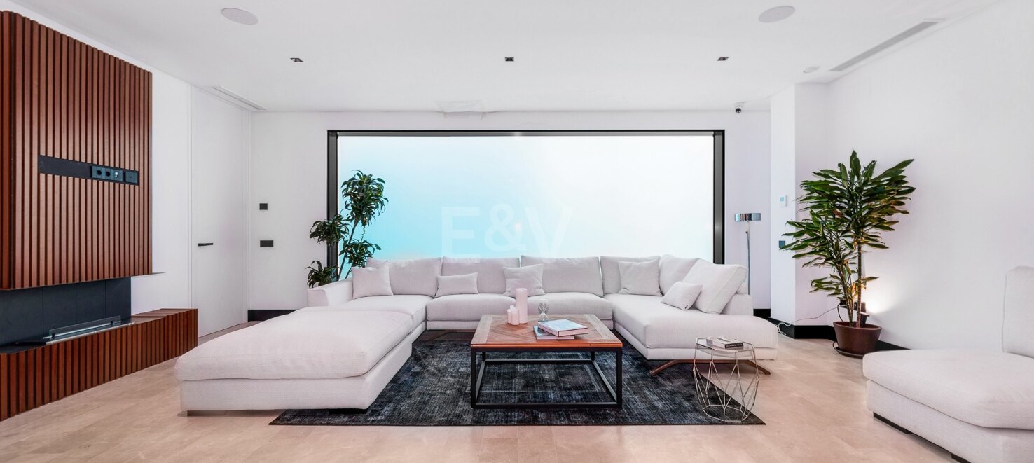 Maison contemporaine luxueuse et écologique à Casablanca, Marbella à partir de 21 000€/semaine