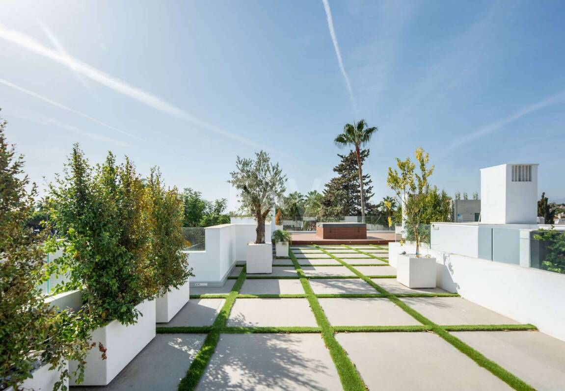 Luxurious and eco-friendly contemporary house in Casablanca, Marbella from 21,000€/week