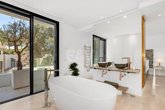 Luxurious and eco-friendly contemporary house in Casablanca, Marbella from 21,000€/week