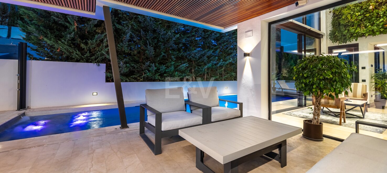 Maison contemporaine luxueuse et écologique à Casablanca, Marbella à partir de 21 000€/semaine