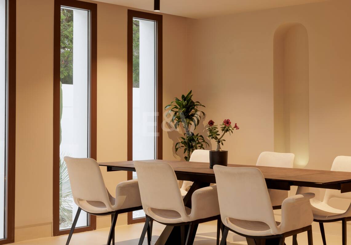Boho de luxe style chic Villa près de la plage sur le Golden Mile à partir de 19 500€/sémana