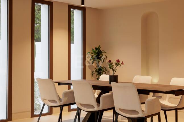 Luxury Boho Chic-style Villa near the Beach on the Golden Mile from 19,500€/week