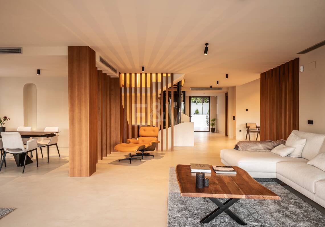 Boho de luxe style chic Villa près de la plage sur le Golden Mile à partir de 19 500€/sémana