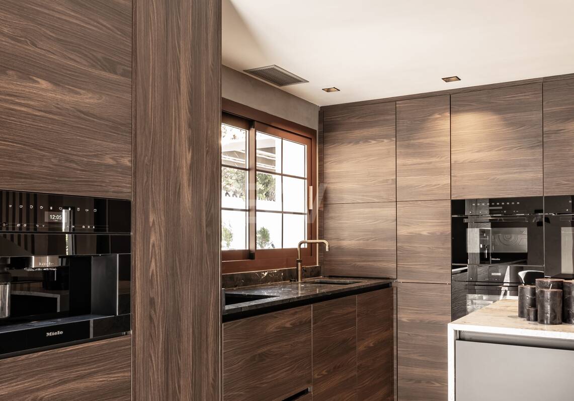 Boho de luxe style chic Villa près de la plage sur le Golden Mile à partir de 19 500€/sémana