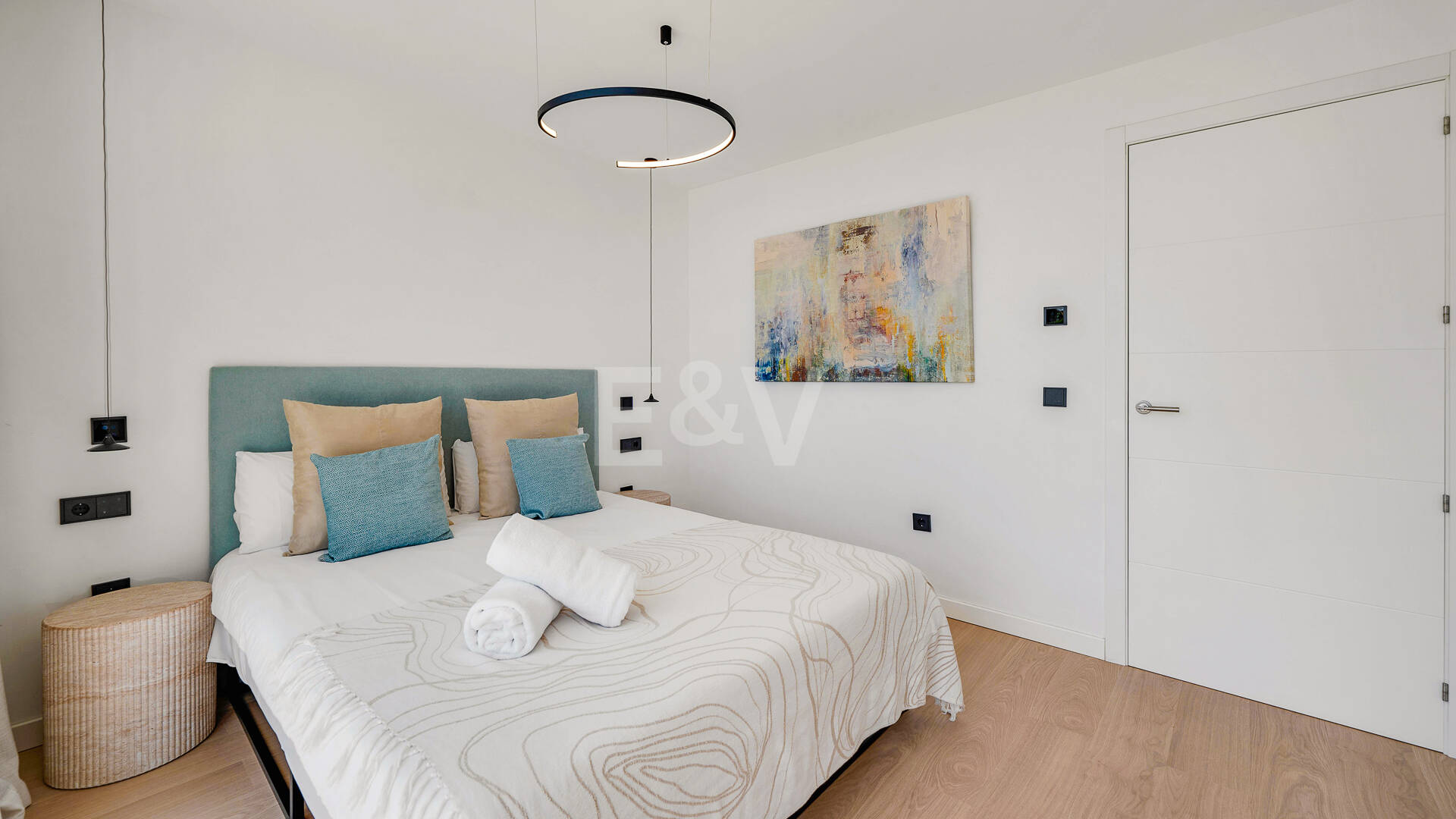 Fantastiskt prissatt lyx Villa med gym och underhållande faciliteter i Cabopino