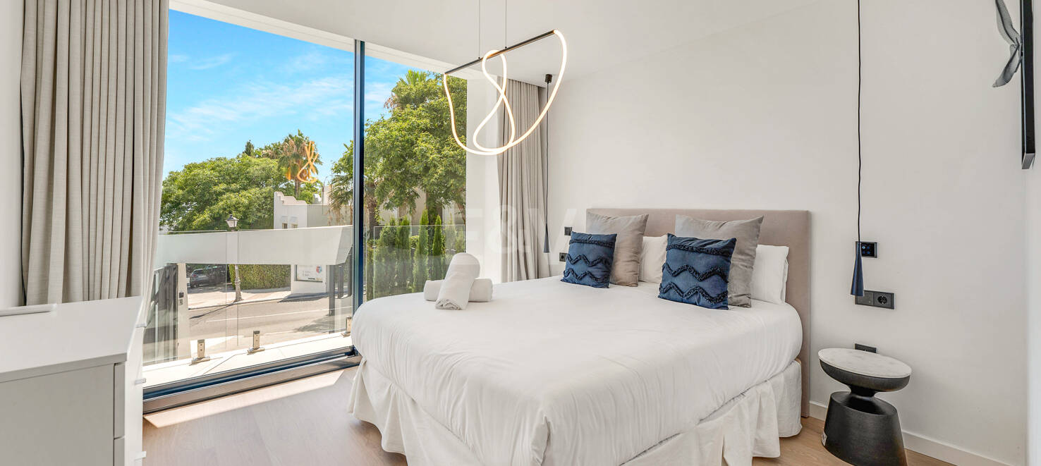 Lyx Villa med havsutsikt i Cabopino