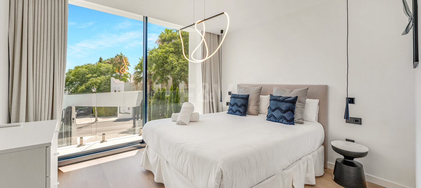 Villa à vendre en Cabopino, Marbella Est
