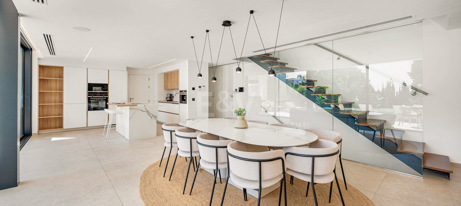 Villa à vendre en Cabopino, Marbella Est