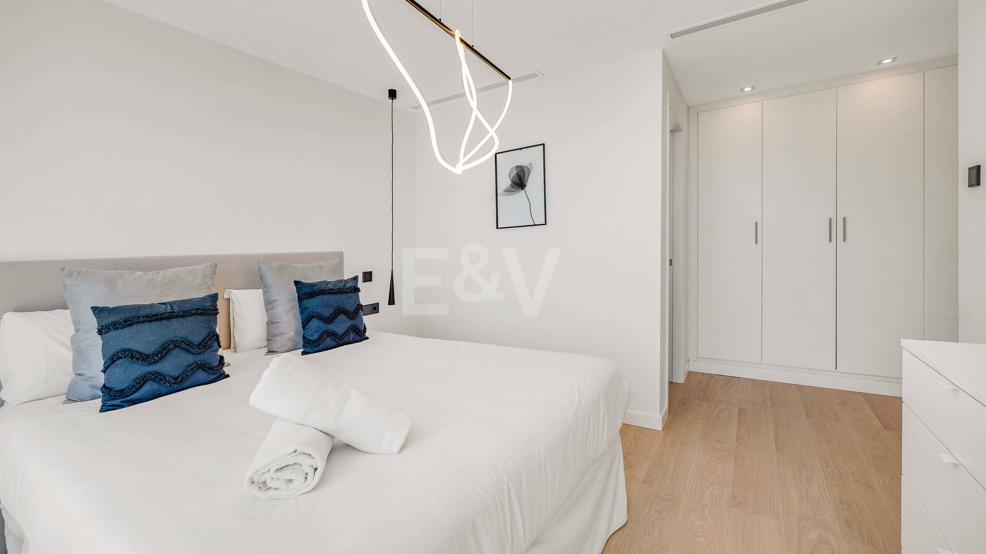 Fantástica villa de lujo a un precio increíble con gimnasio e instalaciones de ocio en Cabopino