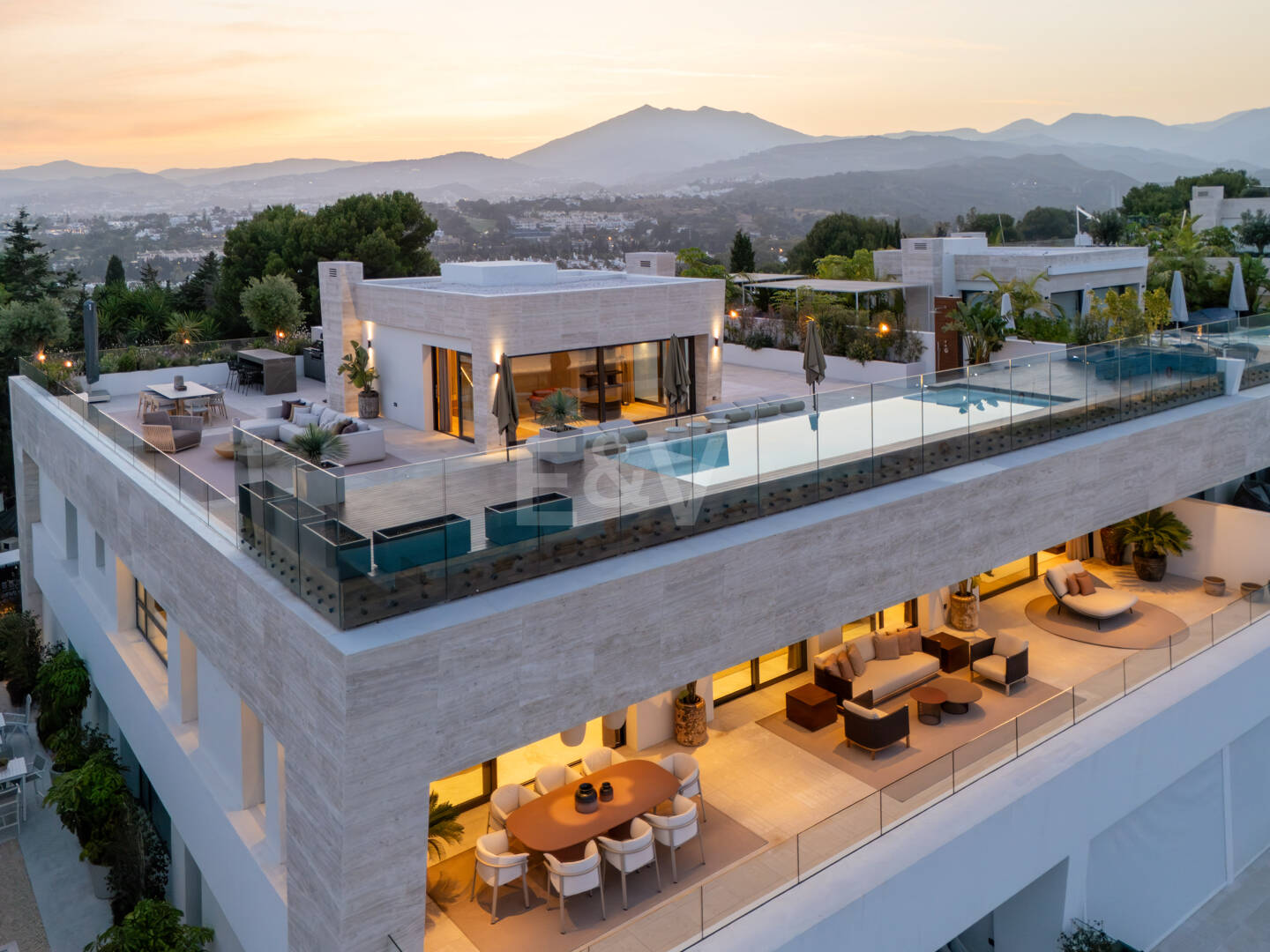 Sky Villa von Fendi Casa – Über 900 m² stilvoller Luxus auf höchstem Niveau