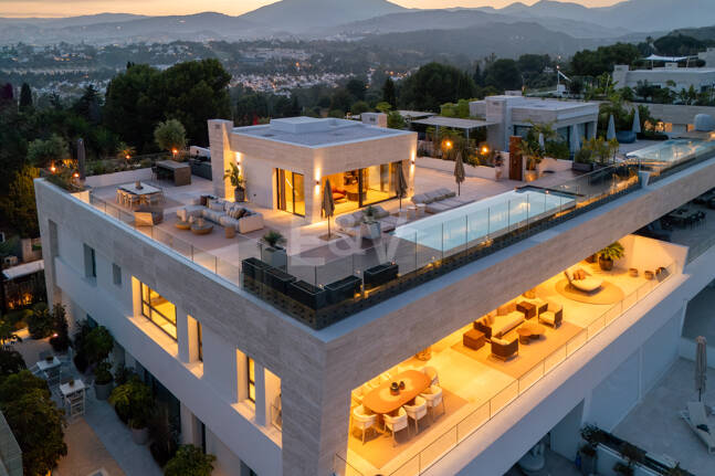 Iconic Sky Villa przez Fendi Casa z ponad 900 mkw Rafined Luxury