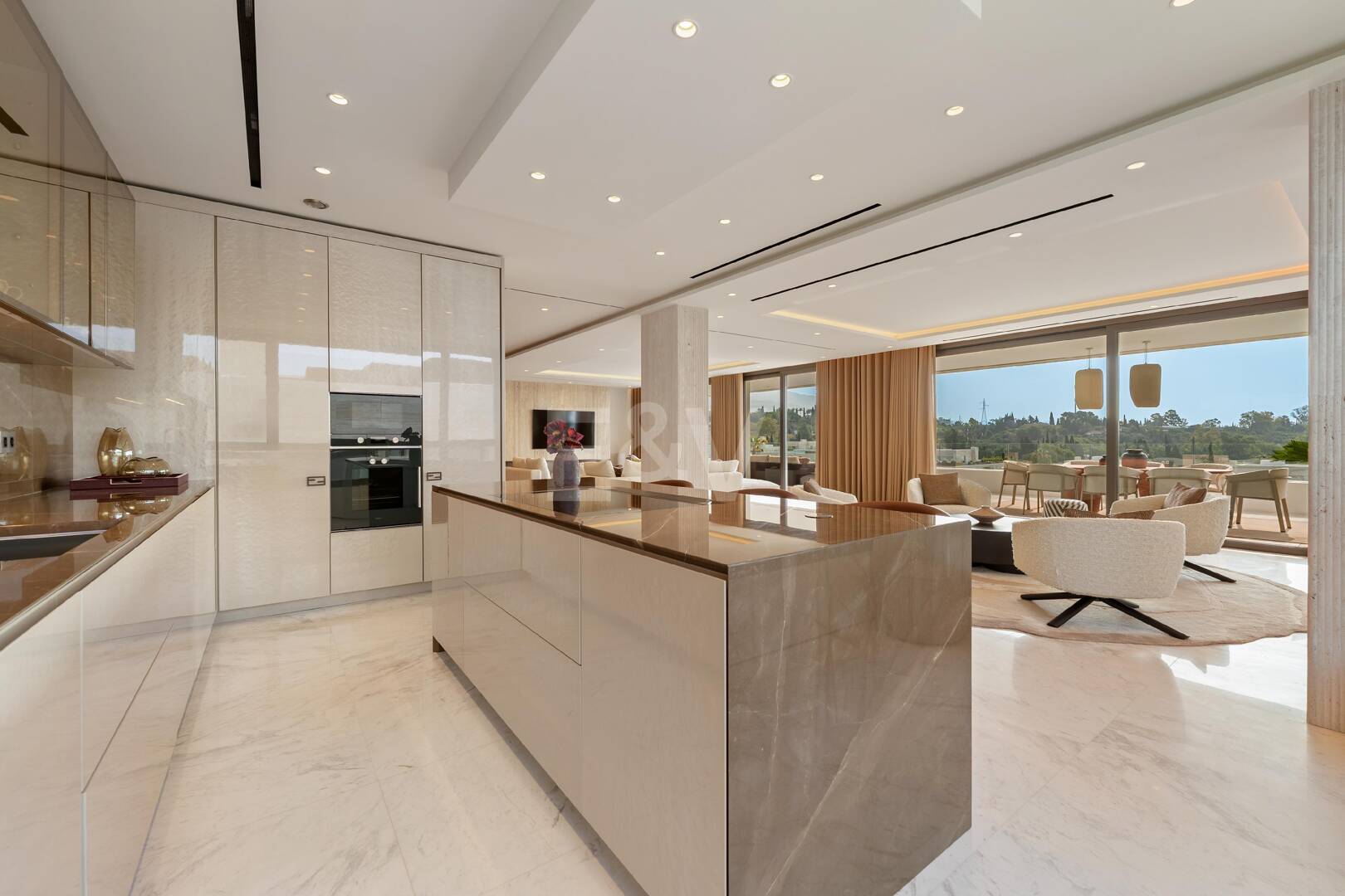 Iconic Sky Villa przez Fendi Casa z ponad 900 mkw Rafined Luxury