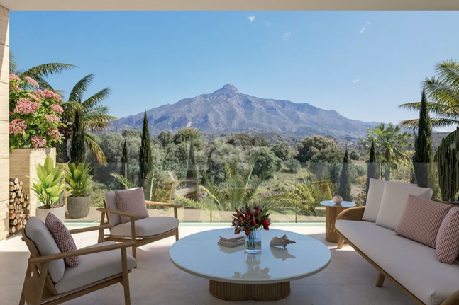 Penthouse exceptionnel Duplex à Marbella , vallée de golf avec piscine et vue panoramique