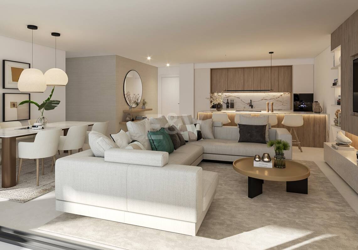 Exceptional Duplex Penthouse in Marbella’s Golf Valley with Rooftop Pool and Panoramic Views