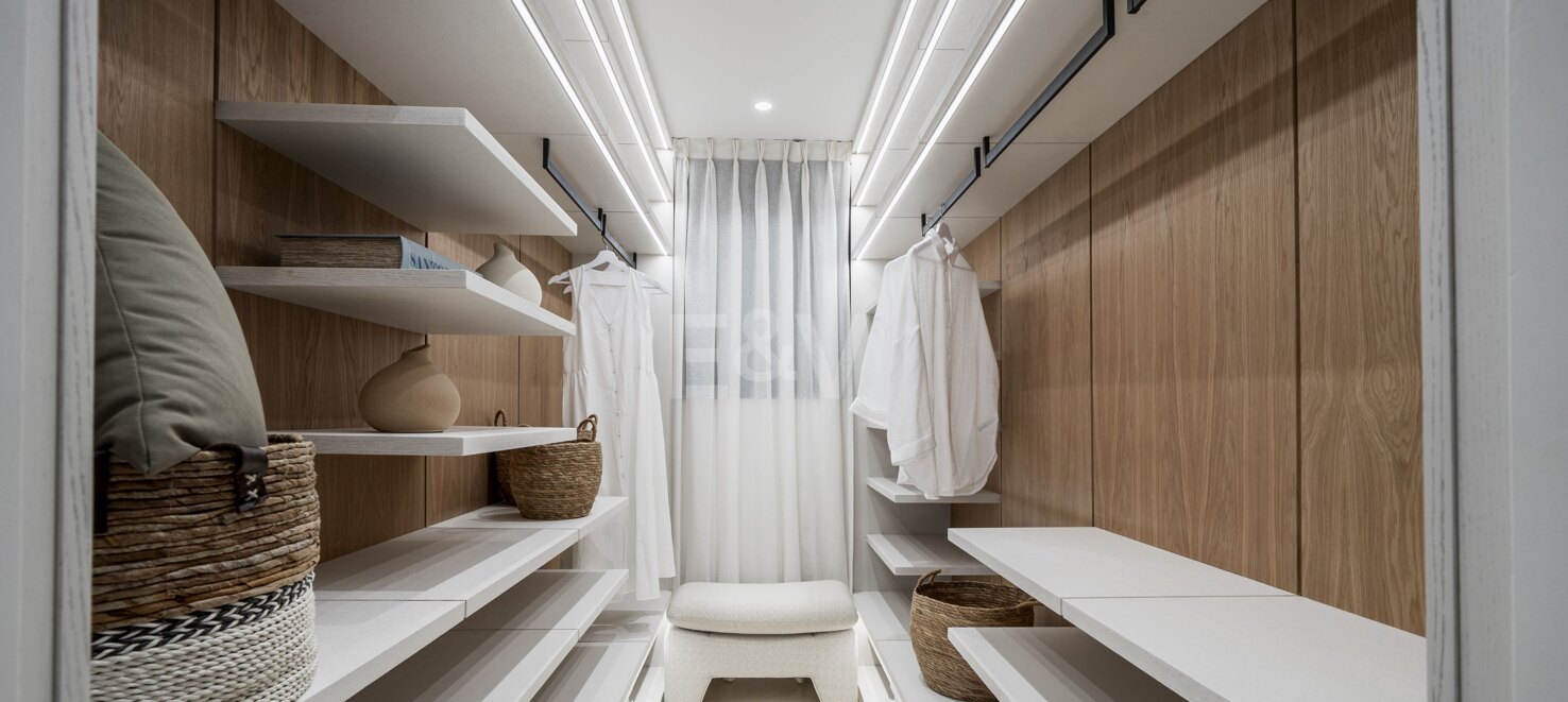 Ein Privater Rückzugsort in der Höhe mit Dachterrasse, Pool und Panoramablick