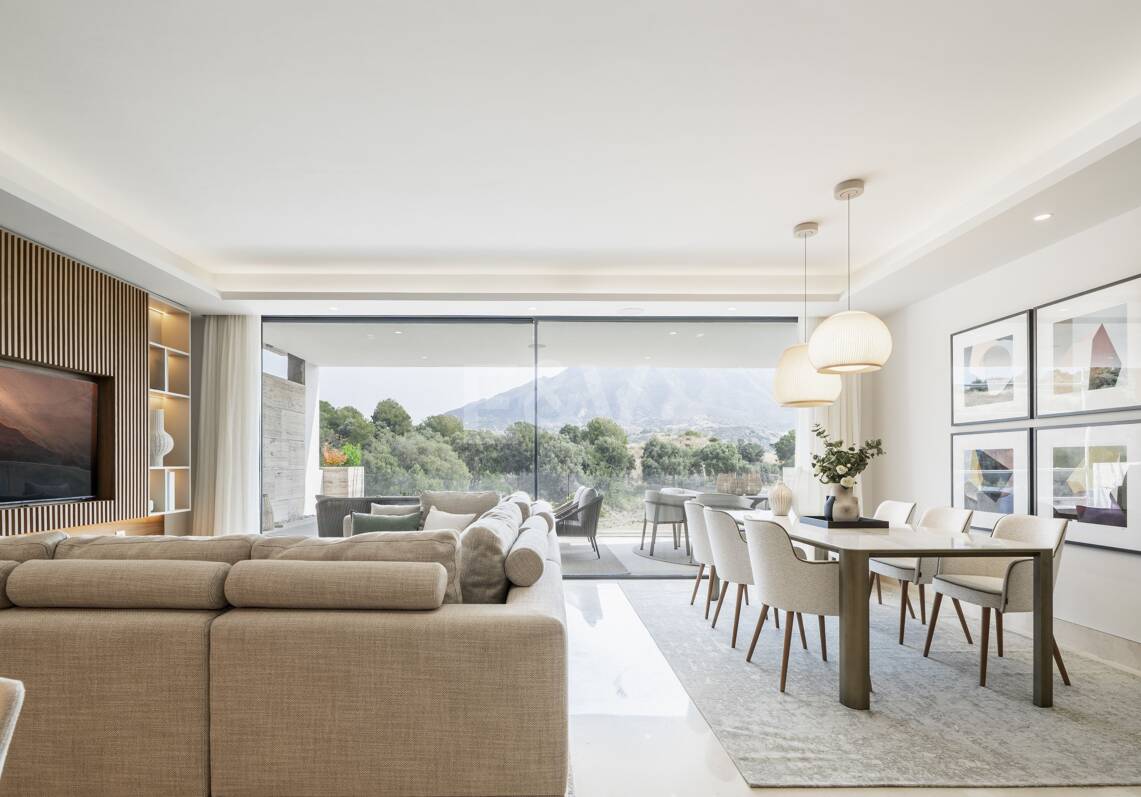 Exceptional Duplex Penthouse in Marbella’s Golf Valley with Rooftop Pool and Panoramic Views