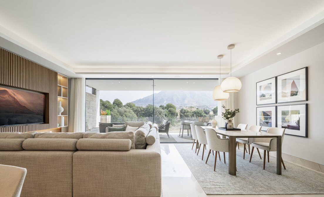Ático Exclusivo Con Piscina Privada Y Vistas Al Valle Del Golf