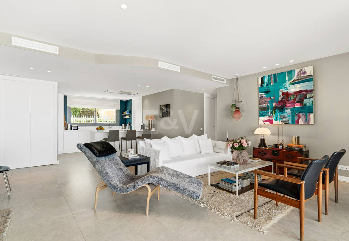 Exclusive Elegante 3-Zimmer-Wohnung mit Blick auf den Sonnenuntergang in Soul Marbella