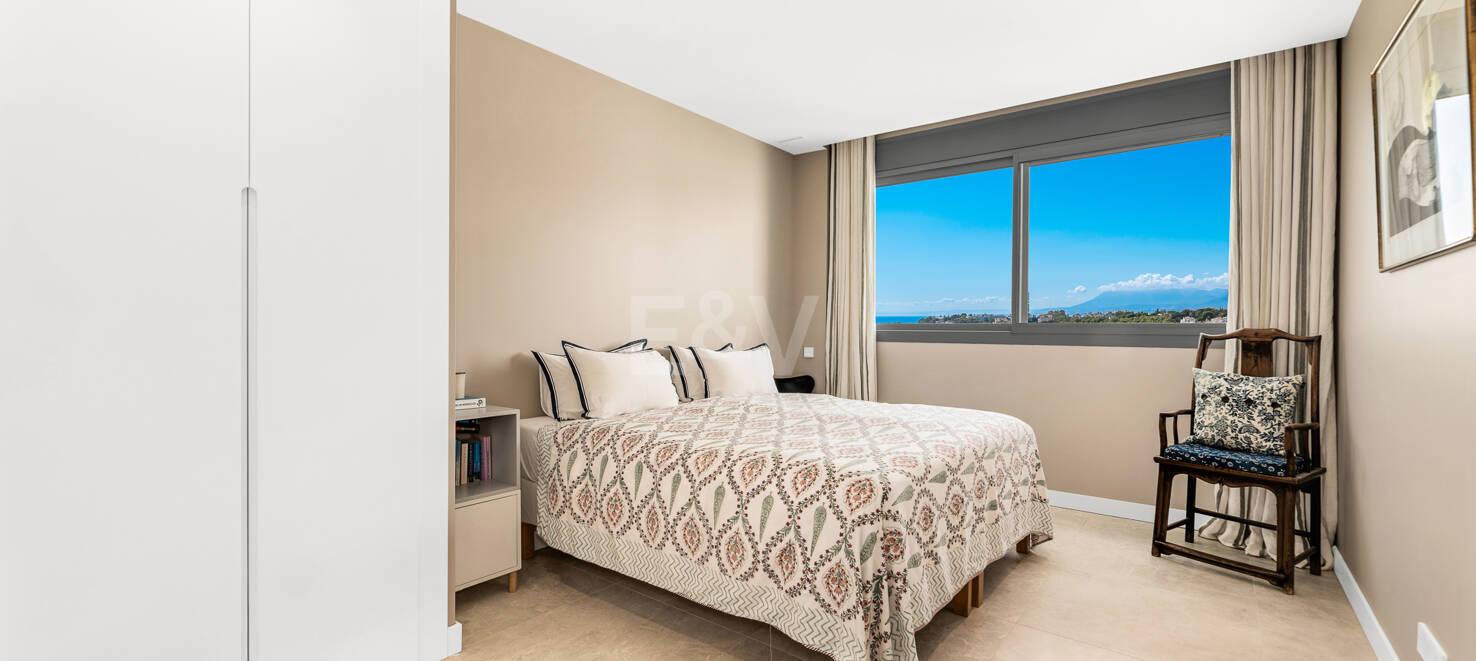 Apartament na sprzedaż w Los Monteros, Marbella Wschodnia