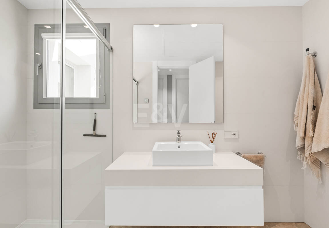 Exclusive Elegante 3-Zimmer-Wohnung mit Blick auf den Sonnenuntergang in Soul Marbella