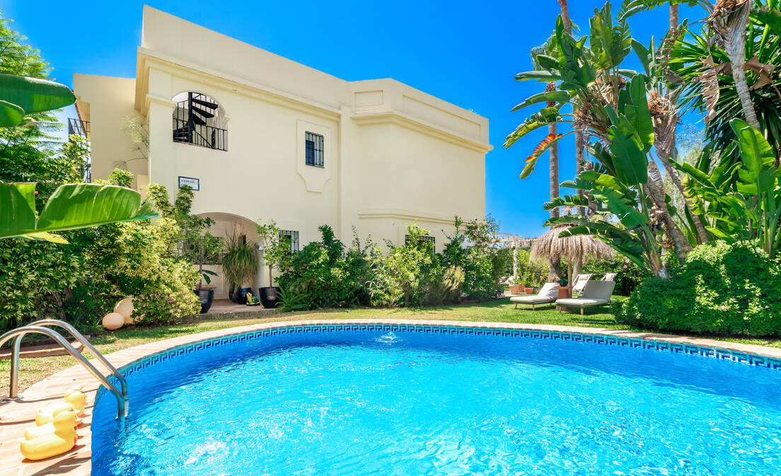 Villa indépendante avec piscine privée , Jardin