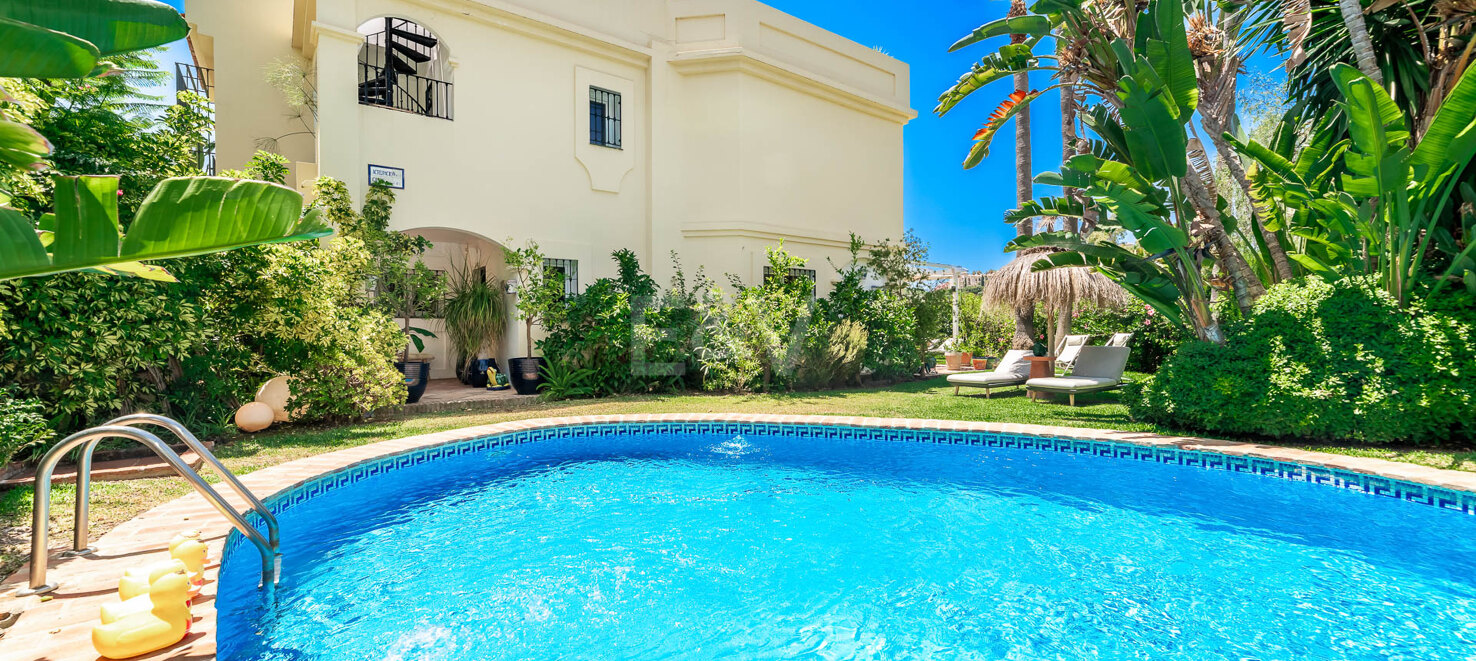 Semi fristående Villa med privat pool, trädgård