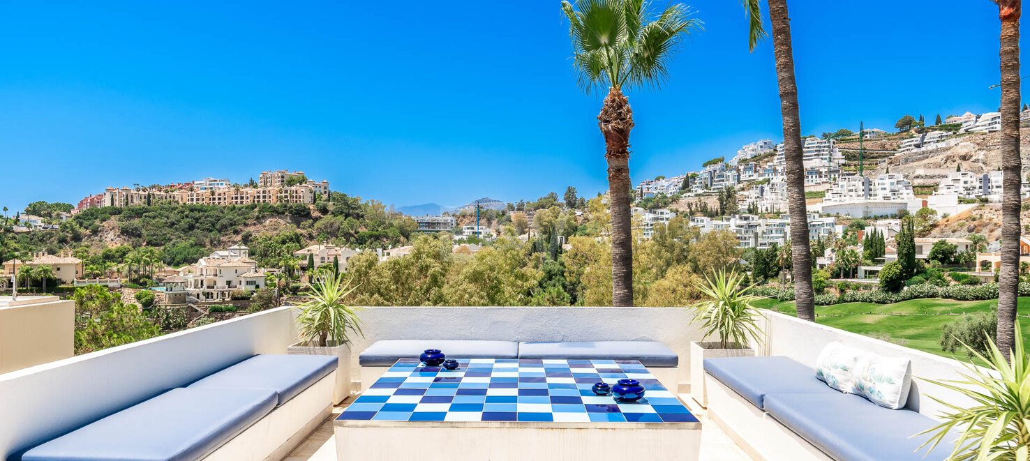 Semi fristående Villa med privat pool, trädgård