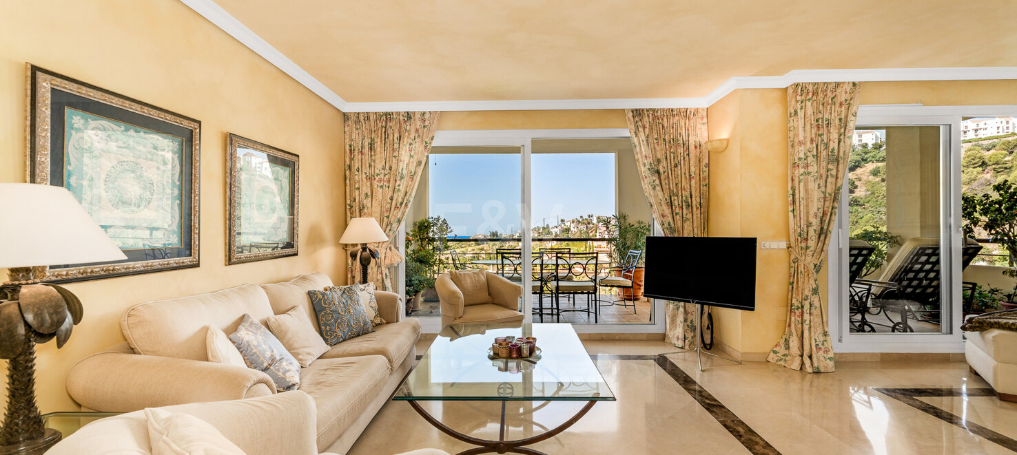 Premium-Duplex-Penthouse mit Meerblick