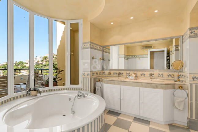 Penthouse Duplex Premium avec vue sur la mer