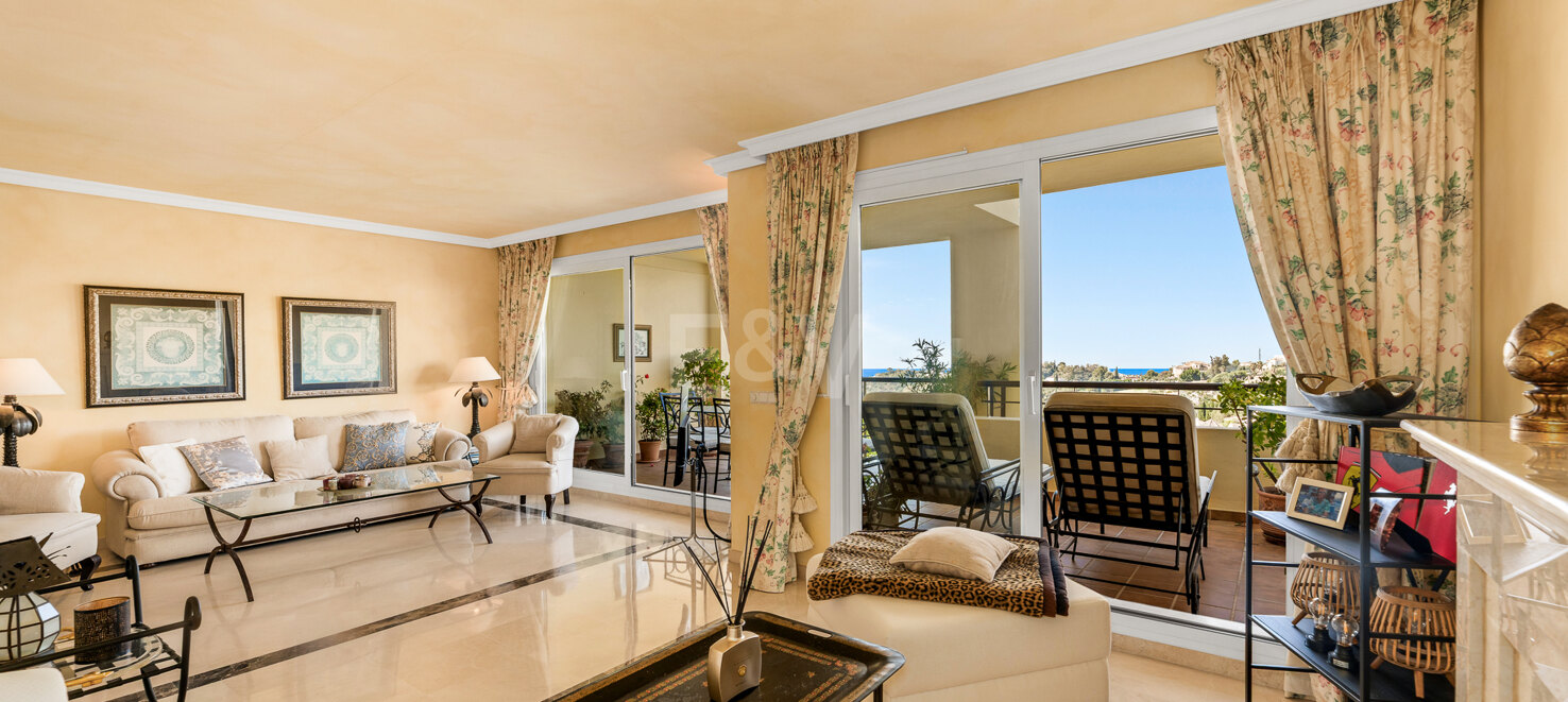 Premium-Duplex-Penthouse mit Meerblick