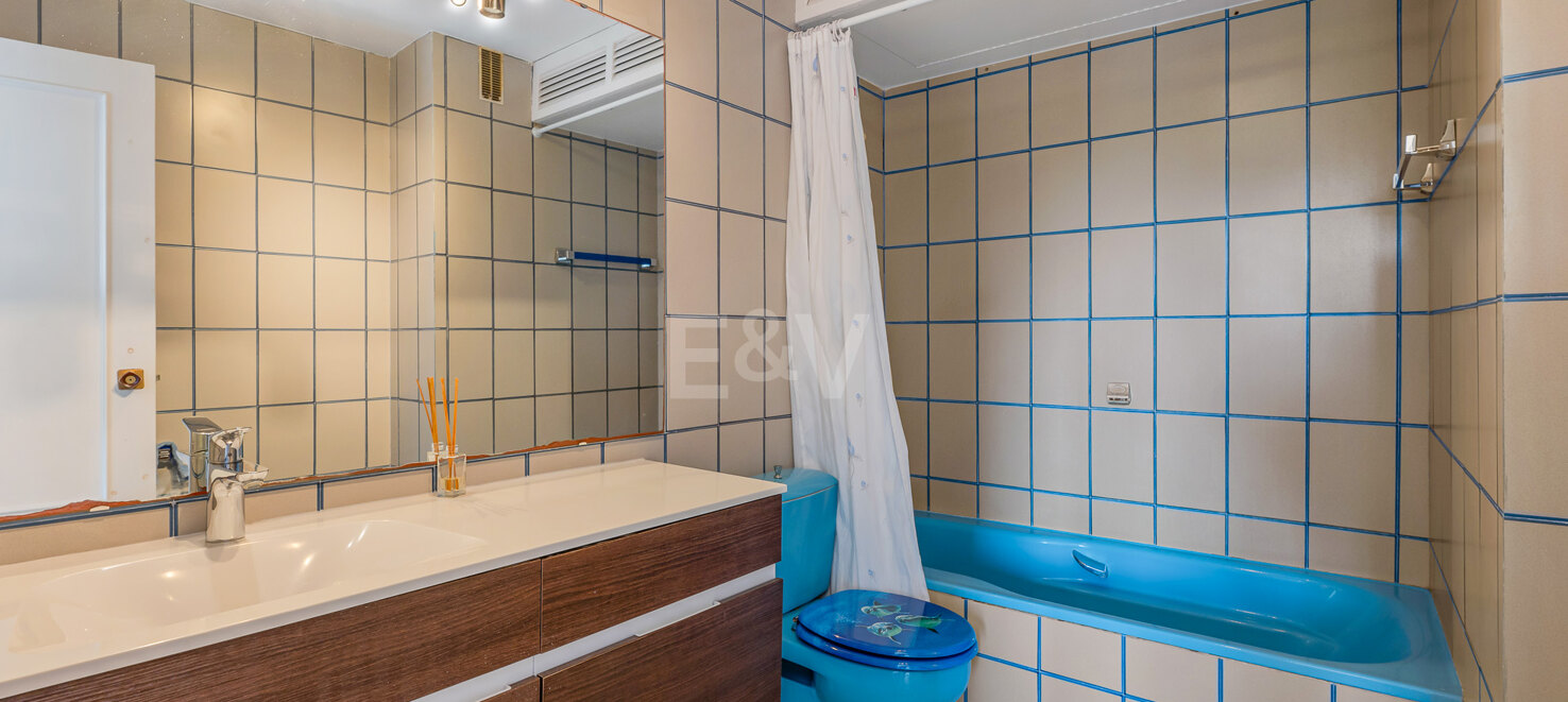 Appartement à vendre en Puerto Banus, Marbella (Toutes les zones)