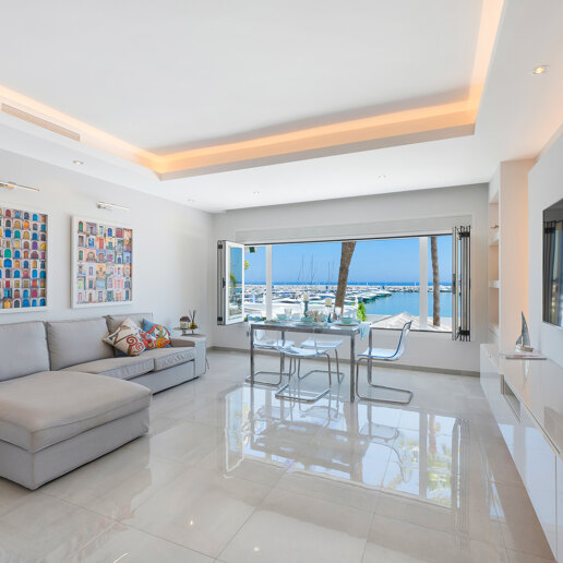 Lägenhet till salu i Puerto Banus, Marbella