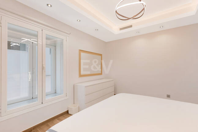 Frontline Puerto Banús – med utsikt över hamnen