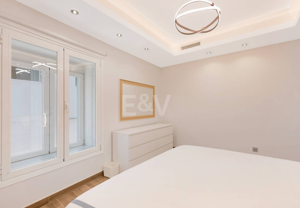 Frontline Puerto Banús – med utsikt över hamnen