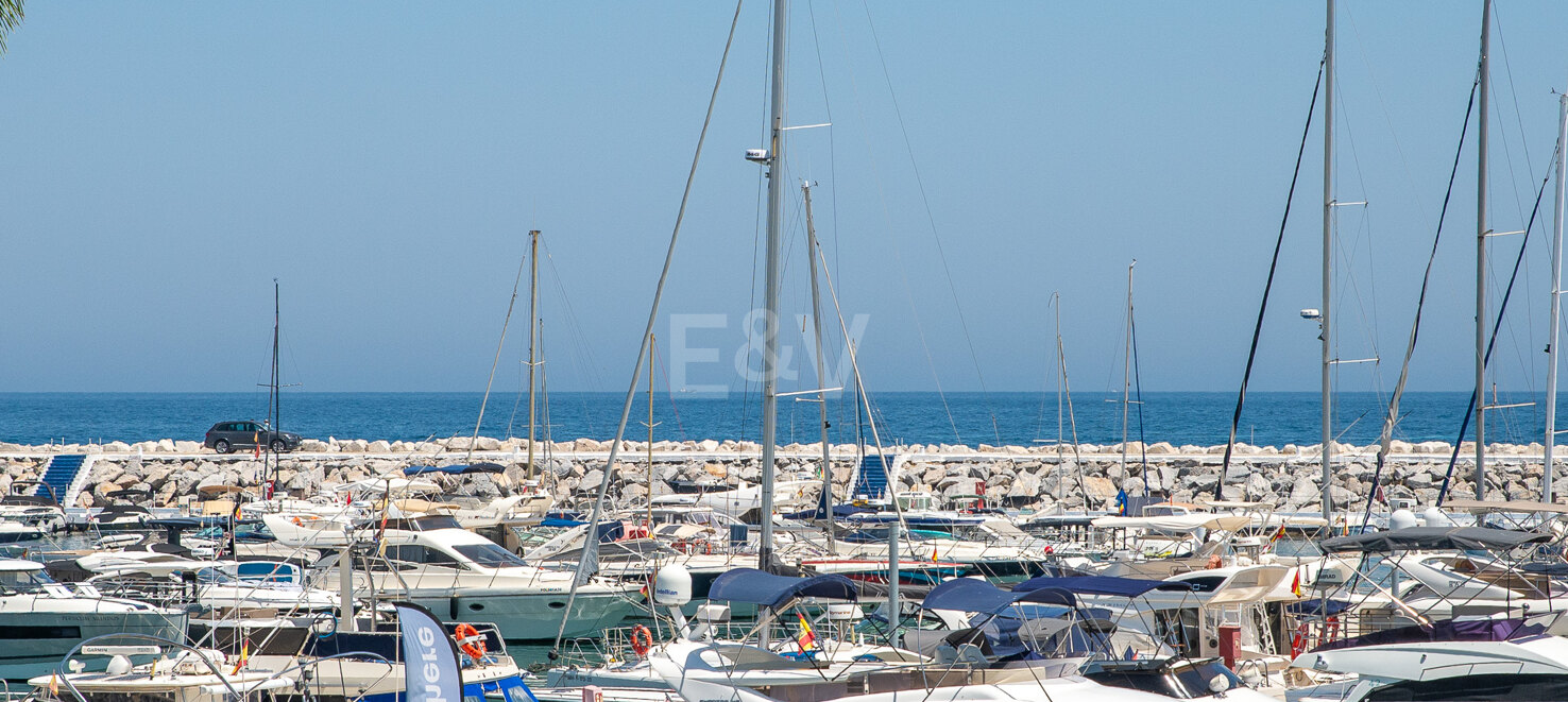 Lägenhet till salu i Puerto Banus, Marbella