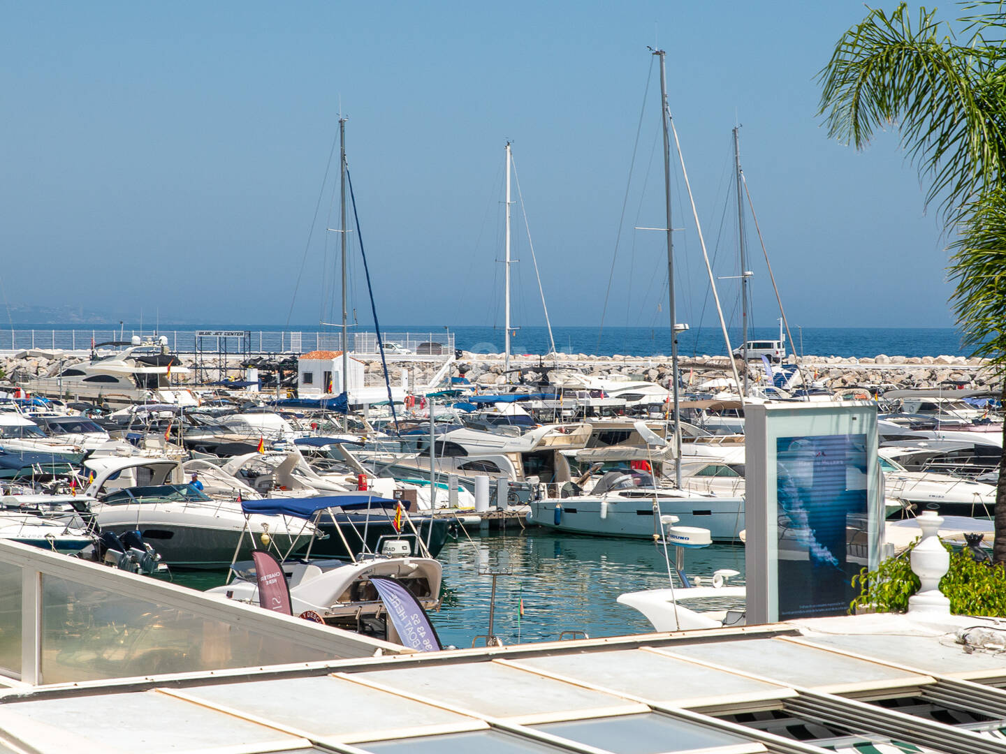 Wohnung Erstlinie Puerto Banús mit Hafenblick