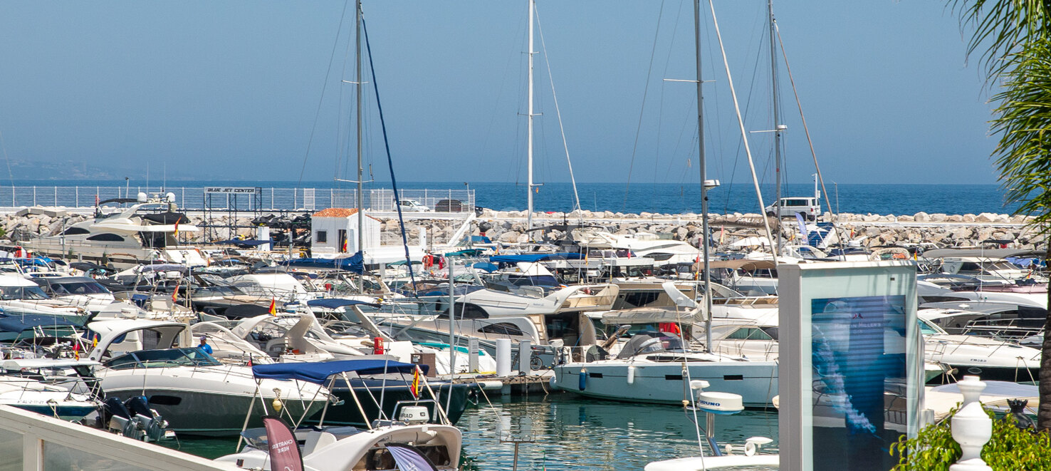 Lägenhet till salu i Puerto Banus, Marbella