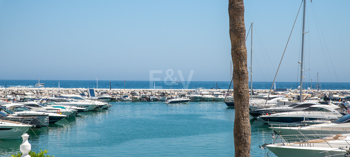 Lägenhet till salu i Puerto Banus, Marbella