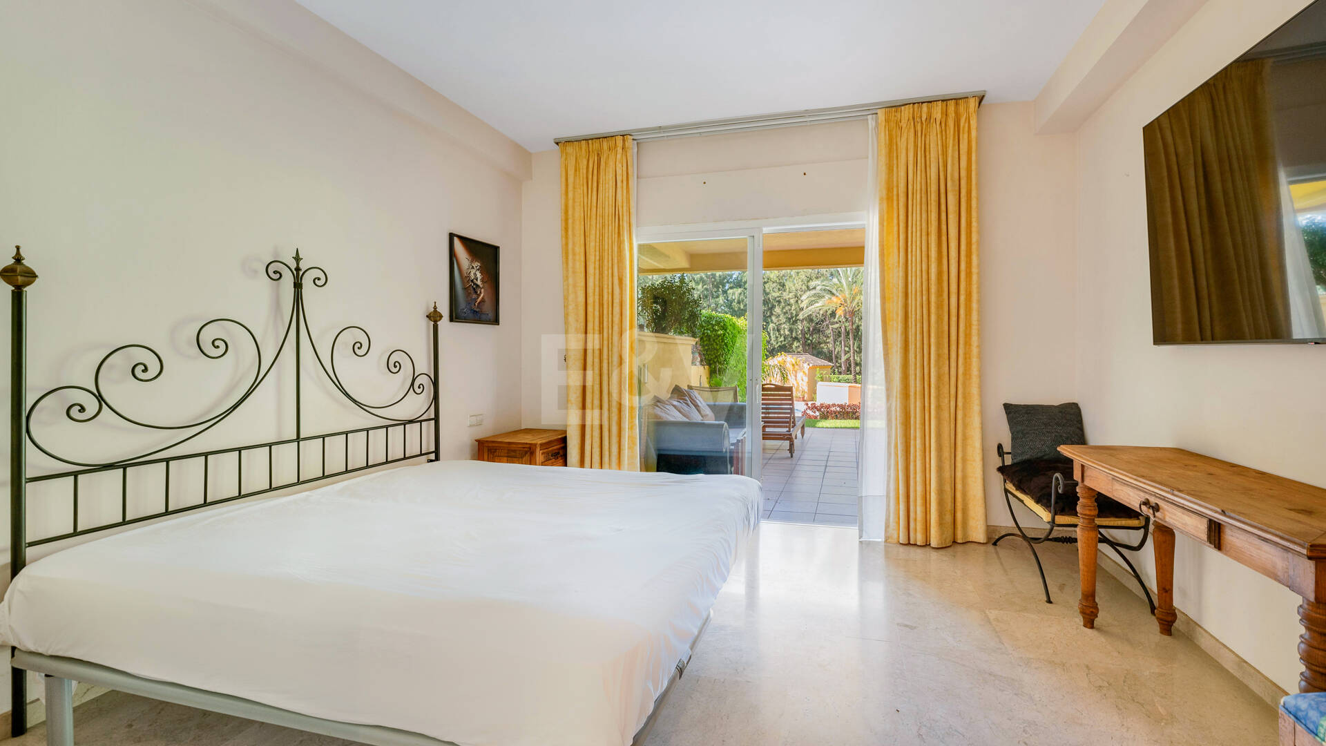 Amplio apartamento con jardín en el prestigioso complejo Greenlife Village, Río Real