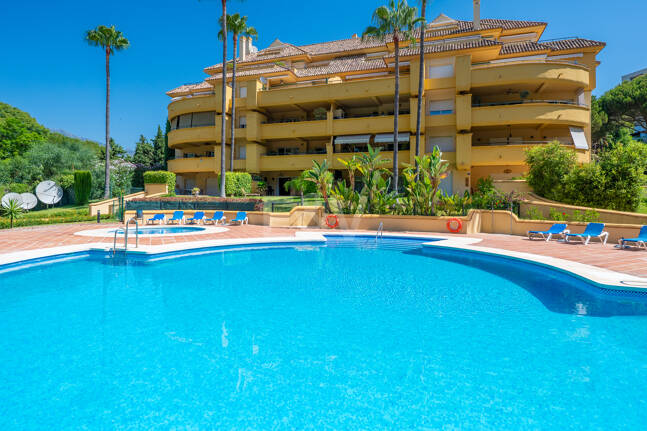 Amplio apartamento con jardín en el prestigioso complejo Greenlife Village, Río Real