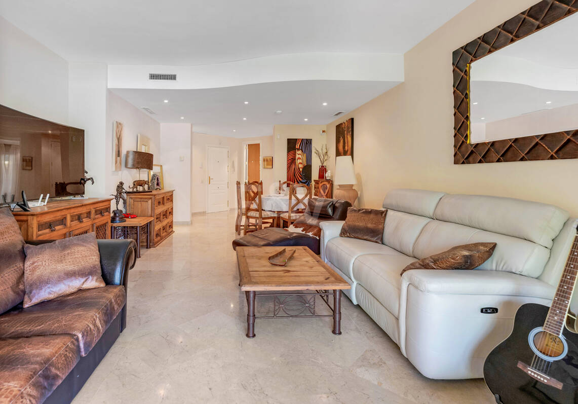 Amplio apartamento con jardín en el prestigioso complejo Greenlife Village, Río Real