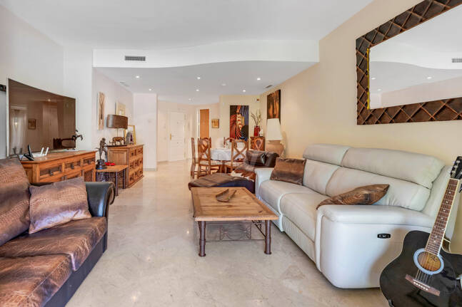 Amplio apartamento con jardín en el prestigioso complejo Greenlife Village, Río Real