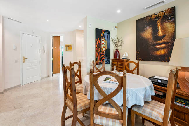 Amplio apartamento con jardín en el prestigioso complejo Greenlife Village, Río Real